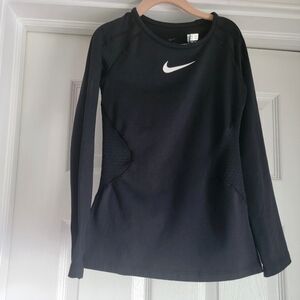 Little Girls XS Nike Dry Fit Long Sleeve Shirt